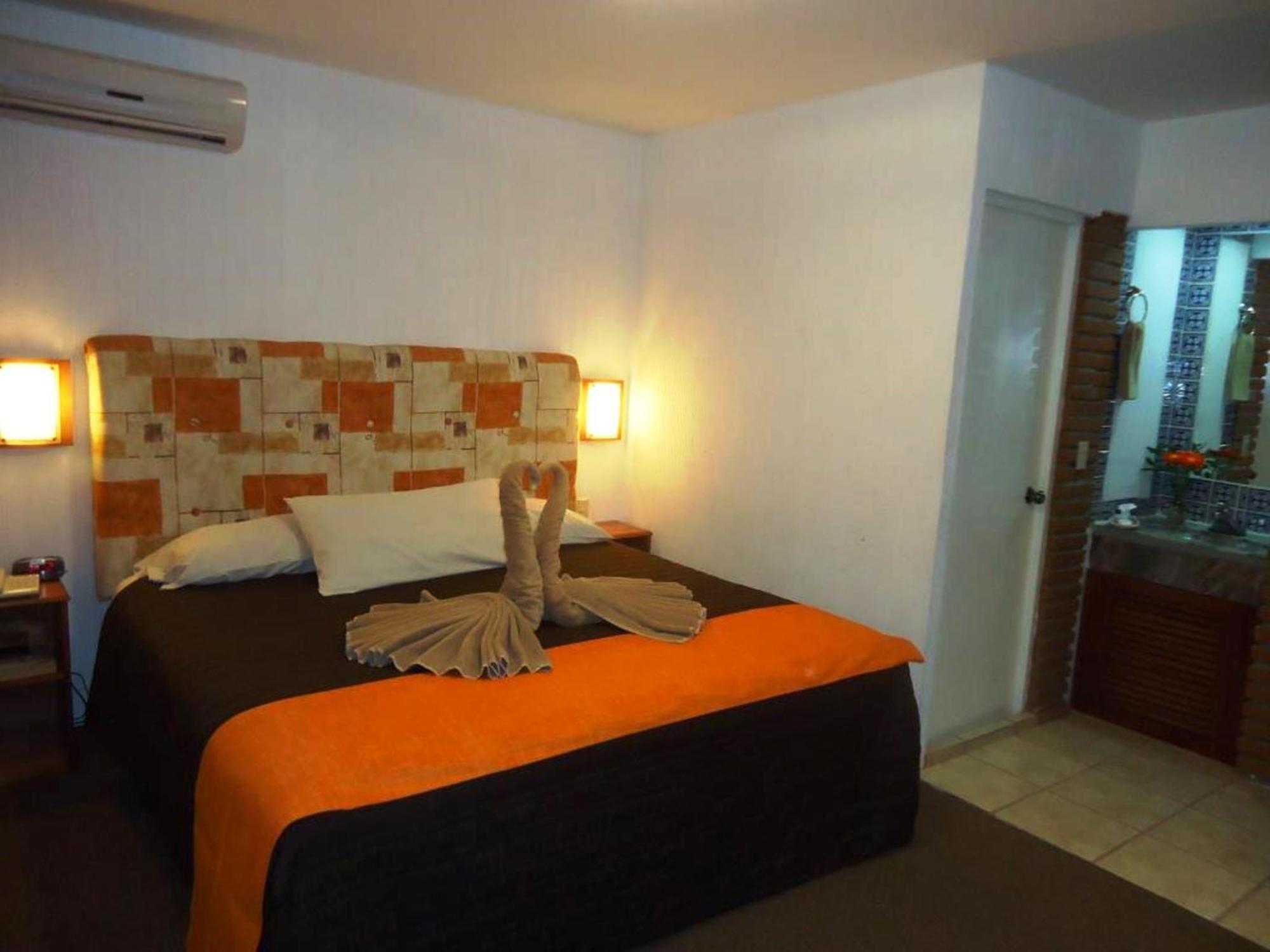 Hotel Villa De Cortez Xicotepec de Juarez Bagian luar foto