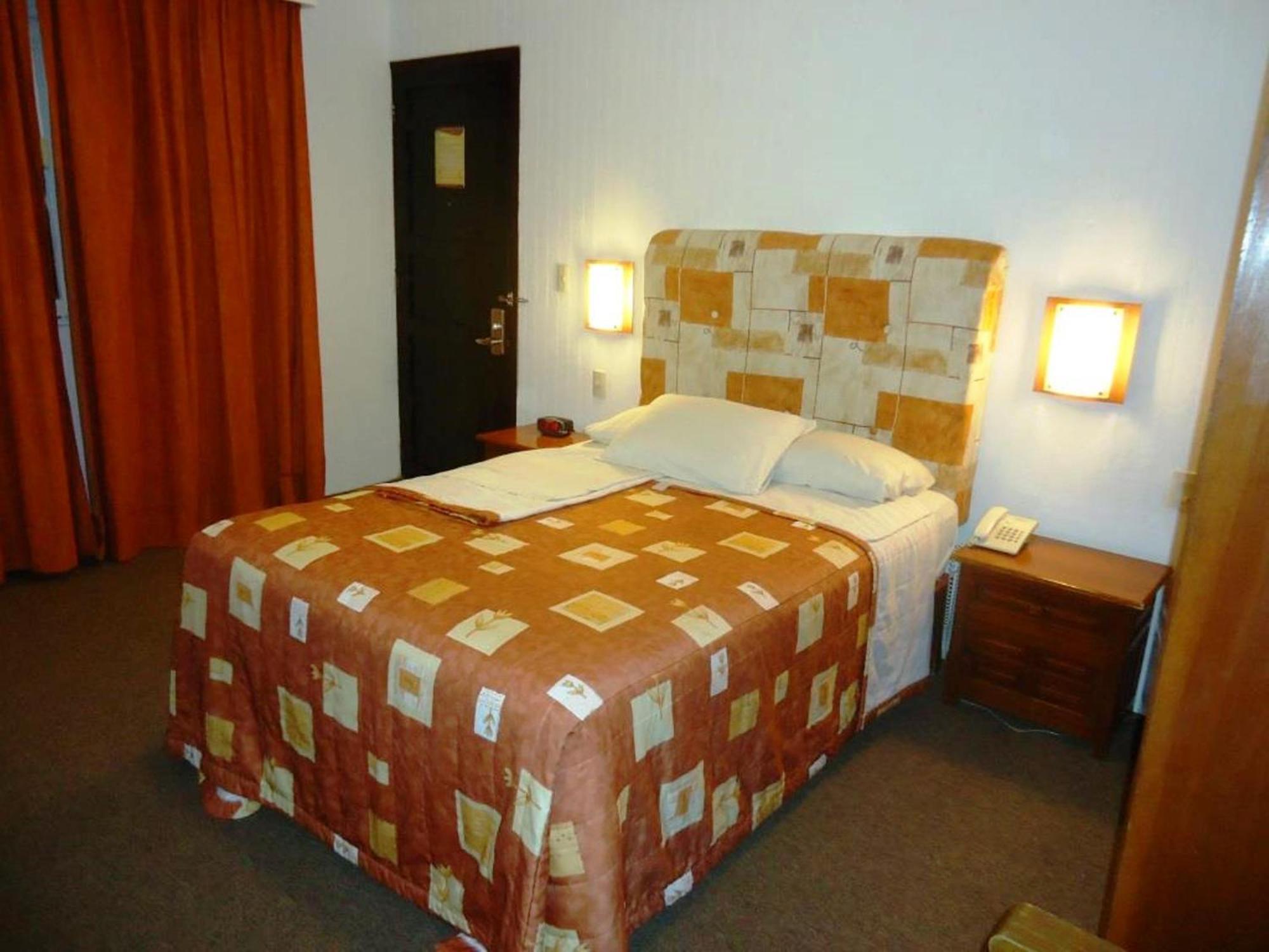 Hotel Villa De Cortez Xicotepec de Juarez Bagian luar foto