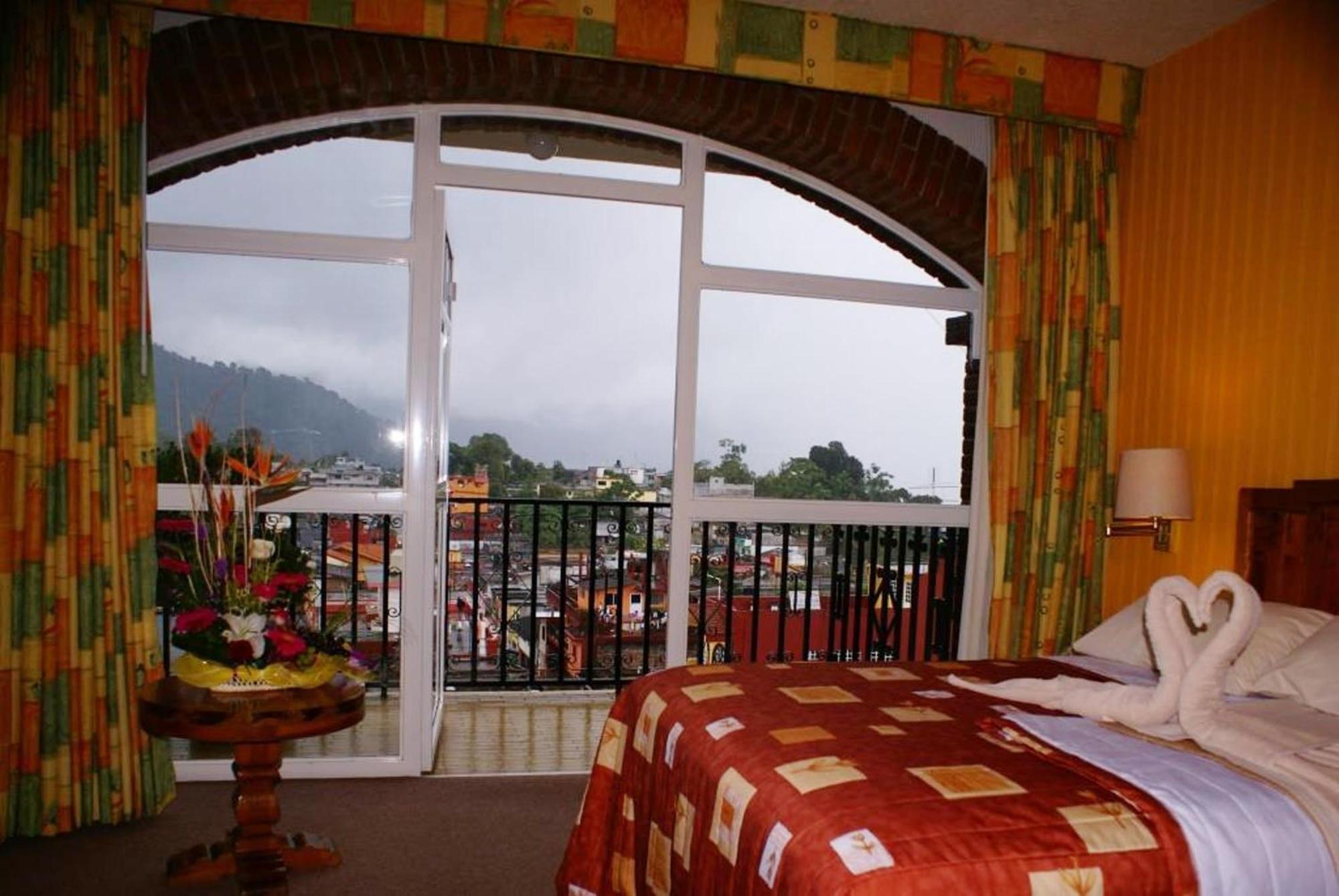 Hotel Villa De Cortez Xicotepec de Juarez Bagian luar foto