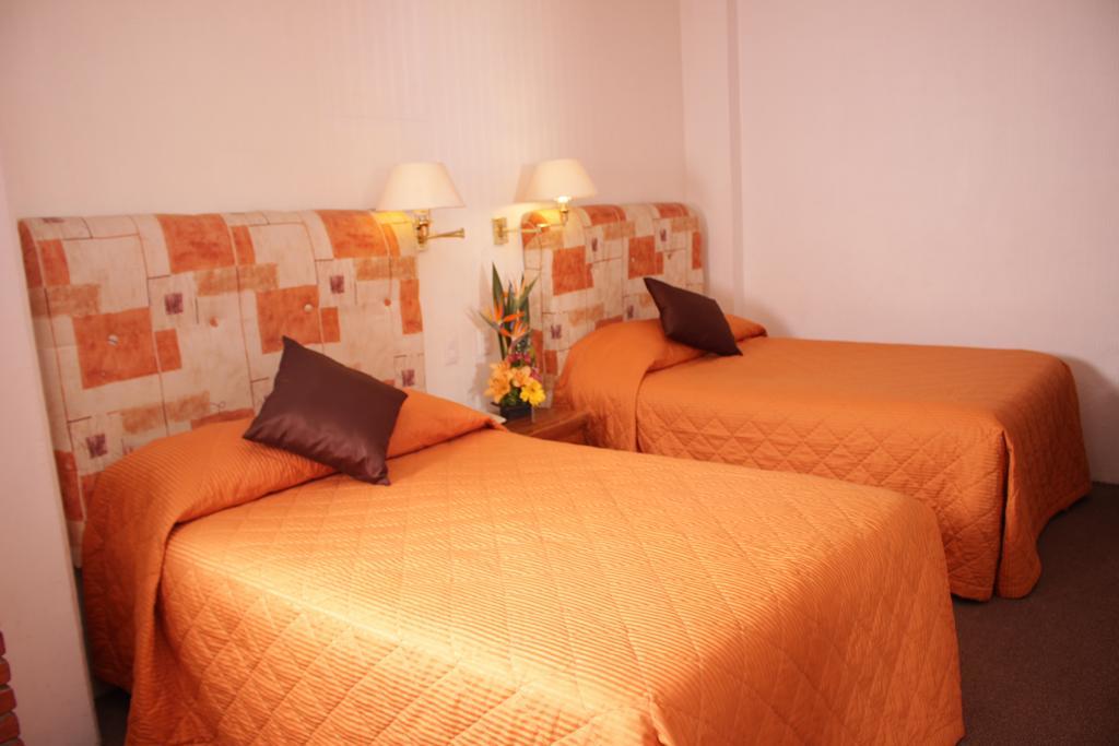 Hotel Villa De Cortez Xicotepec de Juarez Bagian luar foto