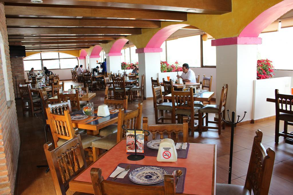 Hotel Villa De Cortez Xicotepec de Juarez Bagian luar foto